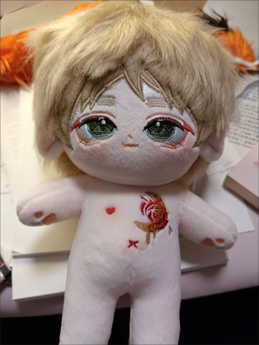 Плюшевая игрушка Артур Кирклан – обзор и цена Cosplay Plushie Prop